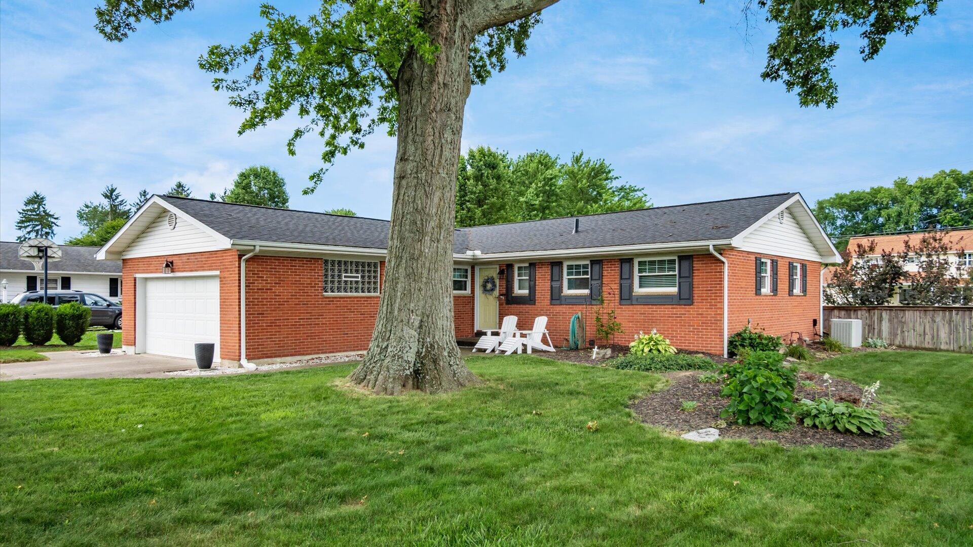 452 Jefferson Road Newark, OH 43055 - Photo 2 of 31 01-z 452 Jefferson001