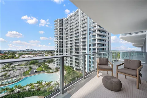 $2,145,000 | 220 Lake Shore Drive, Unit 1207, Lake Park, FL 33403