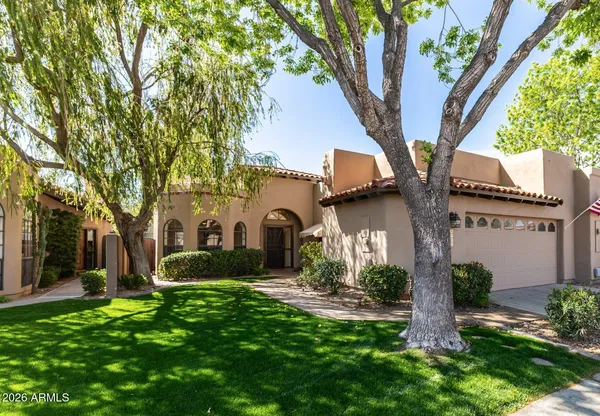 $585,000 | 4053 East Sunnyside Drive, Phoenix, AZ 85028