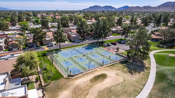 $585,000 | 4053 East Sunnyside Drive, Phoenix, AZ 85028
