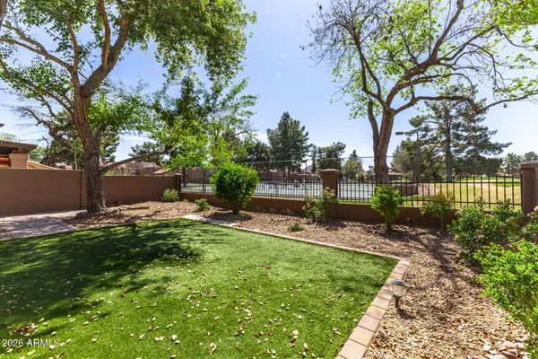 $585,000 | 4053 East Sunnyside Drive, Phoenix, AZ 85028