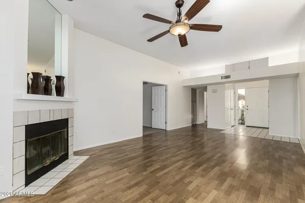 $585,000 | 4053 East Sunnyside Drive, Phoenix, AZ 85028