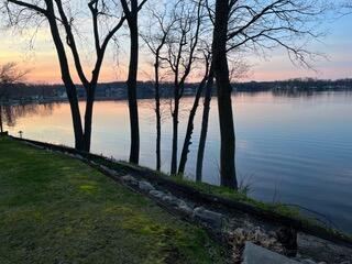278 Hickory Road Battle Creek, MI 49017 - Photo 38 of 39 Fall Sunset