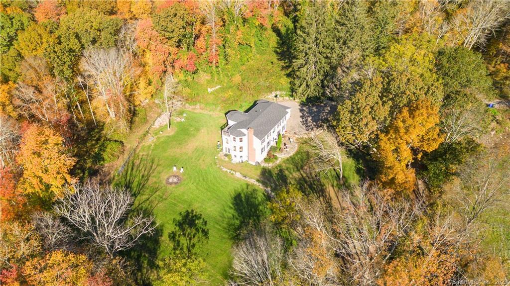 82 Fowler Road North Stonington, CT 06359 - Photo 10 of 36