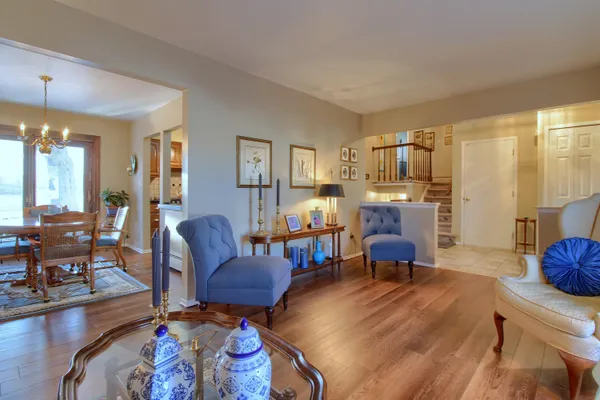 $289,000 | 4122 Longmeadow Drive, Trenton, MI 48183