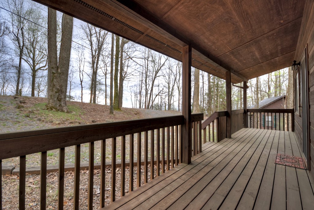 1285 Walnut Ridge Ellijay, GA 30536 - Photo 5 of 38 a view of balcony with wooden floor