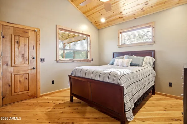 $1,150,000 | 3027 Aspen Road, Unit A, Overgaard, AZ 85933