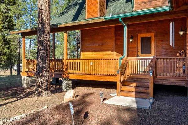 $1,150,000 | 3027 Aspen Road, Unit A, Overgaard, AZ 85933