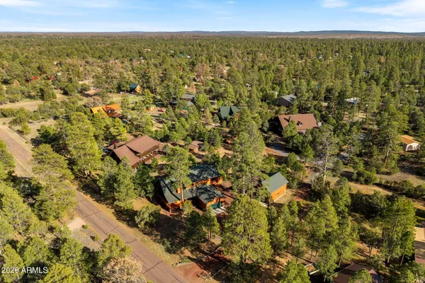 $1,150,000 | 3027 Aspen Road, Unit A, Overgaard, AZ 85933
