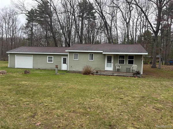 $205,000 | 5315 East 8th Street, Au Gres, MI 48703