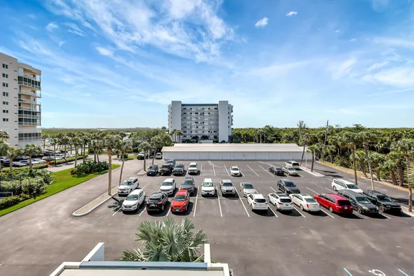 $3,500 | 5163 North Hwy A1A, Unit 418, Fort Pierce, FL 34949