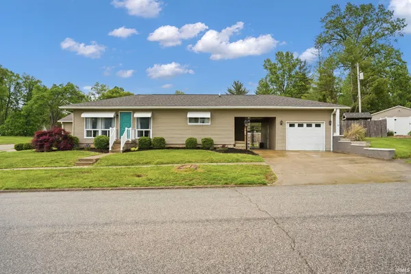 $249,900 | 234 Shawnee Drive, Bedford, IN 47421