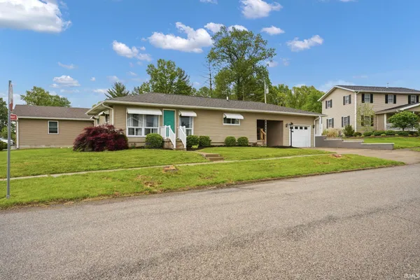 $249,900 | 234 Shawnee Drive, Bedford, IN 47421