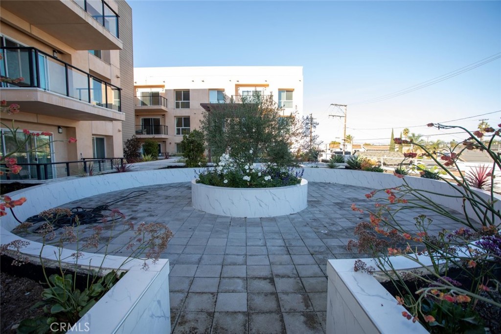 1598 Long Beach, Unit 307 Long Beach, CA 90813 - Photo 32 of 45