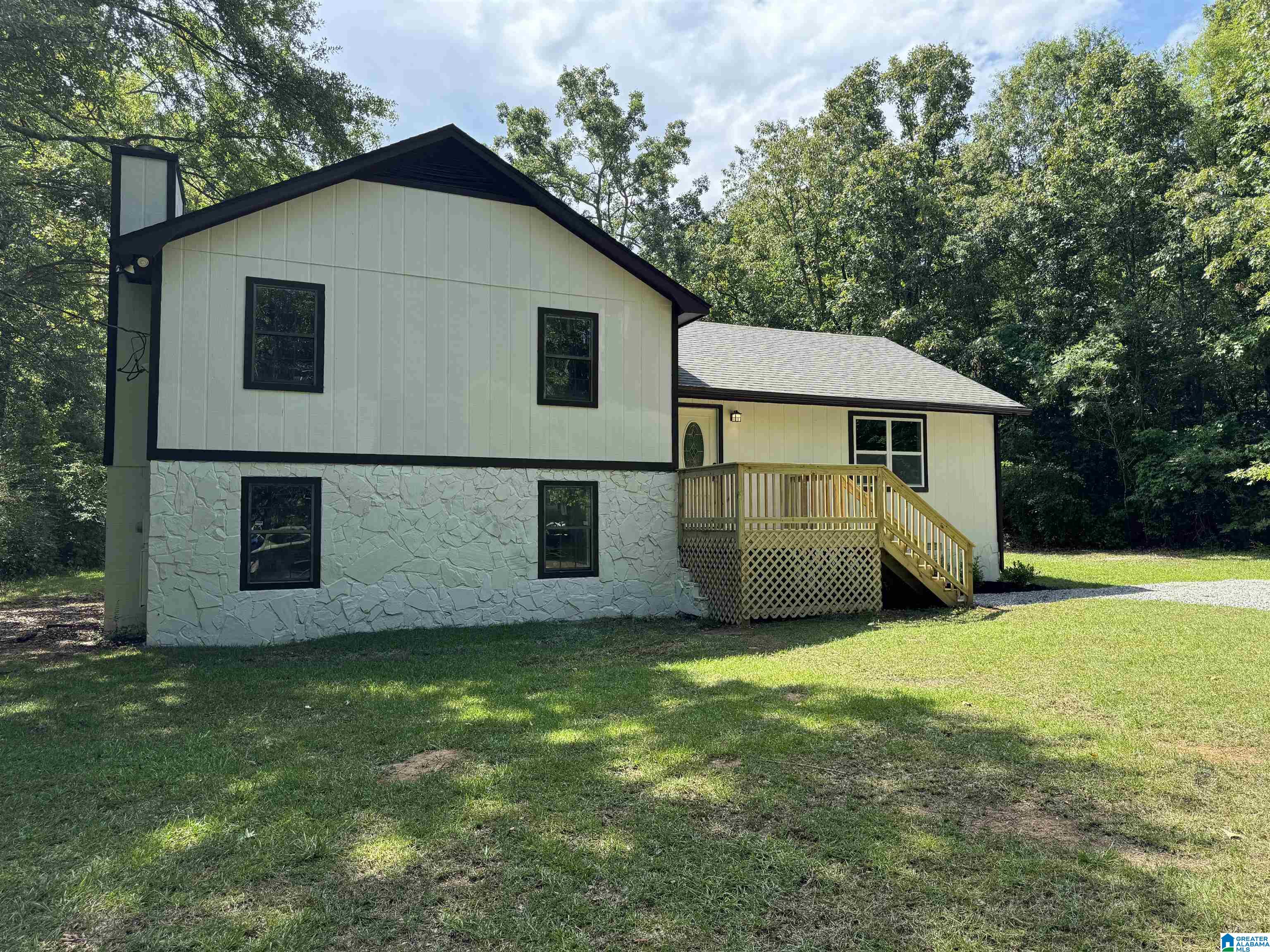 1040 Cove Shocco Road Talladega, AL 35160 - Photo 9 of 46