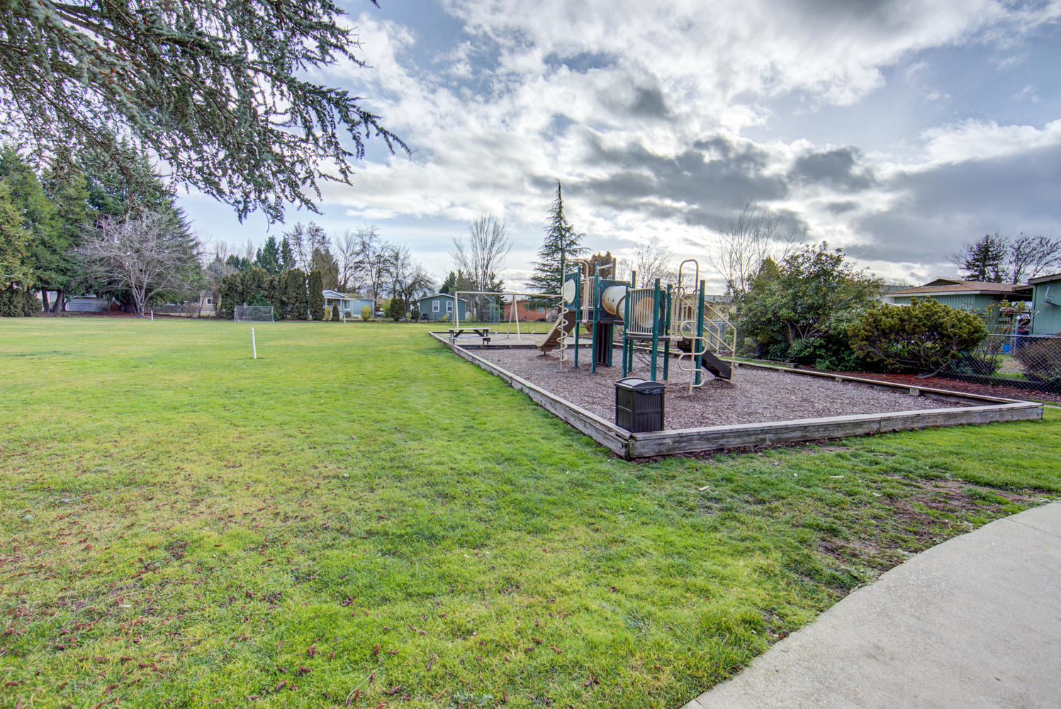 849 Carol Rae Medford, OR 97501 - Photo 31 of 32 Clubhouse Children Play Area