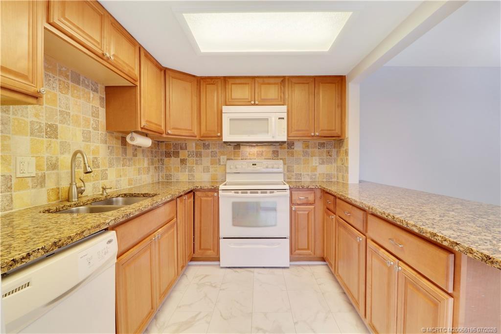 3836 Jefferson Street Stuart, FL 34997 - Photo 2 of 21