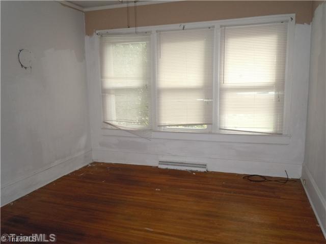 706 Old Winston Road High Point, NC 27265 - Photo 4 of 11 2nd Bedroom.