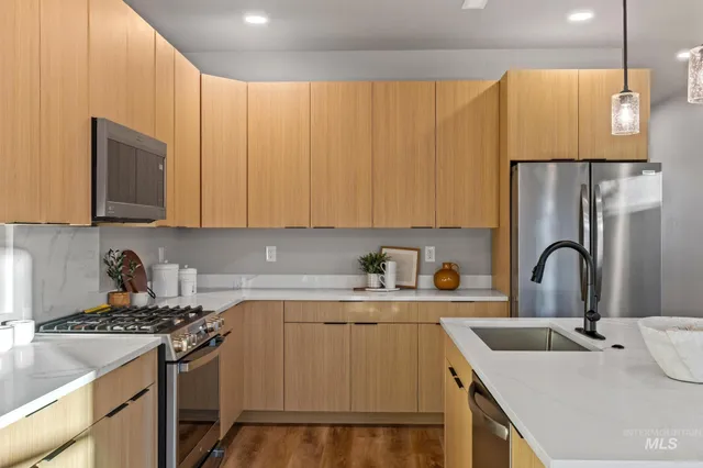 $554,999 | 2111 South Pacific Street, Boise, ID 83705