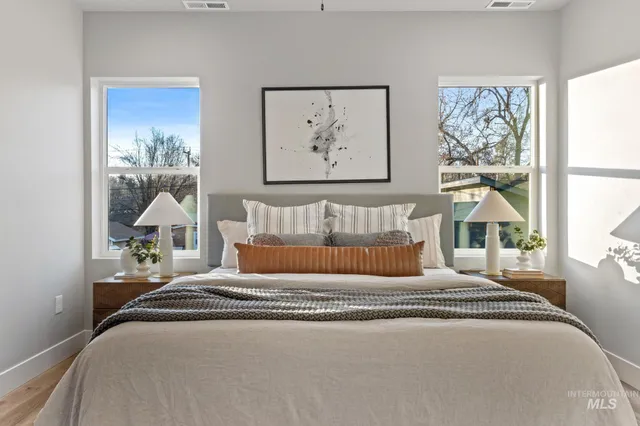 $554,999 | 2111 South Pacific Street, Boise, ID 83705