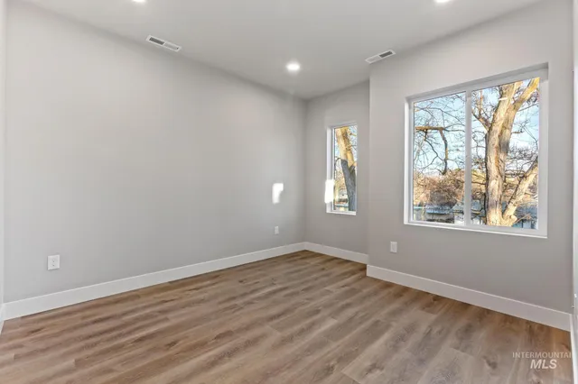 $554,999 | 2111 South Pacific Street, Boise, ID 83705