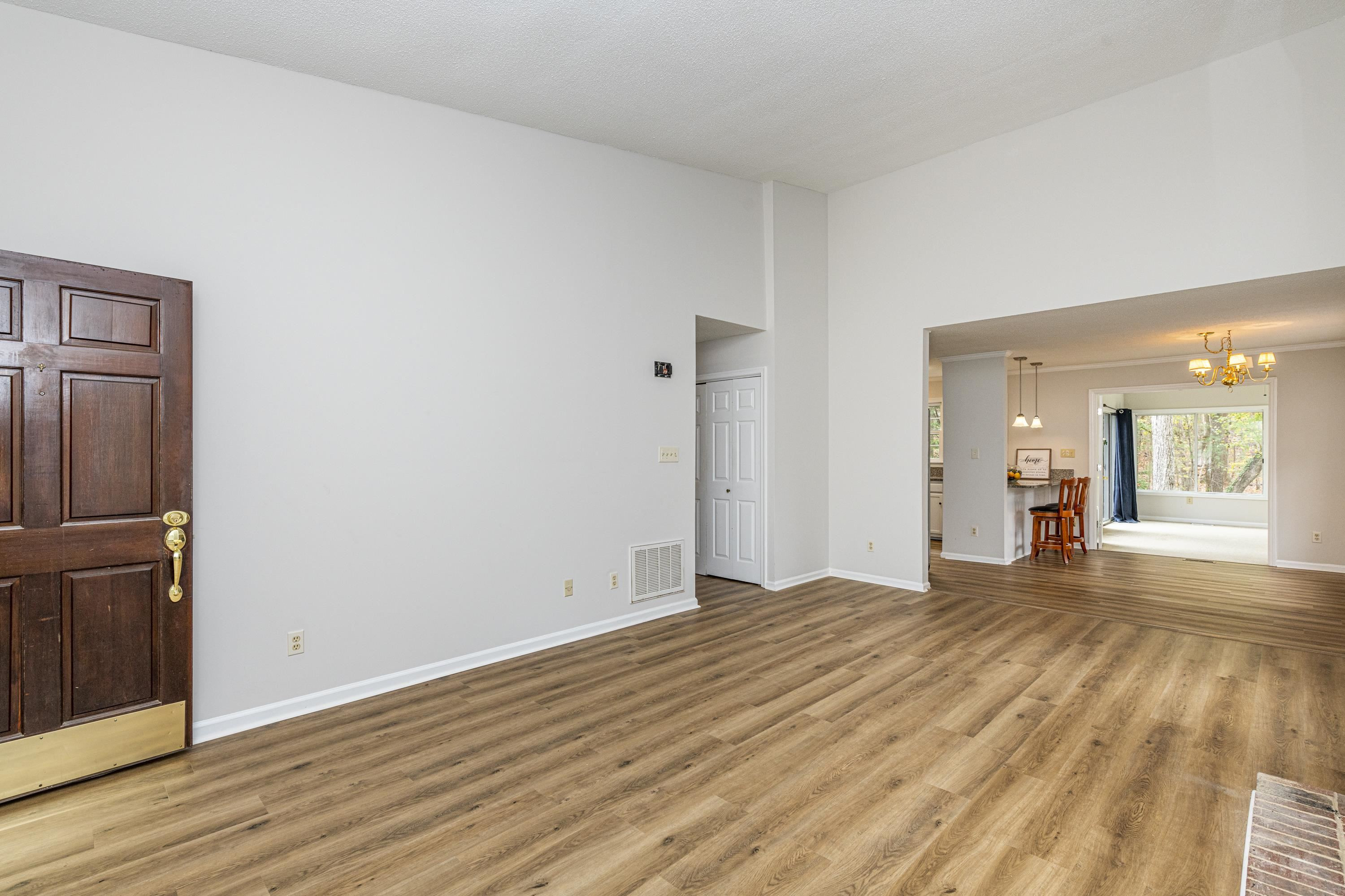 11913 North Exeter Way Raleigh, NC 27613 - Photo 13 of 29 Photo 13
