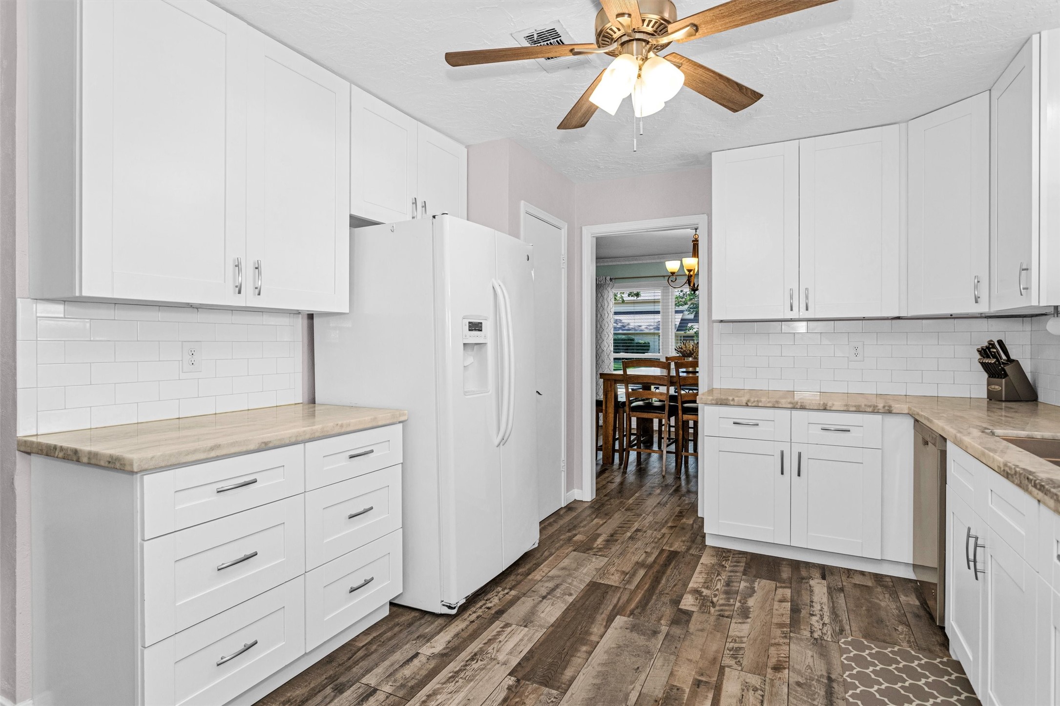 3419 Candlebrook Drive Spring, TX 77388 - Photo 8 of 48 Plenty of counter space and cabinet space
