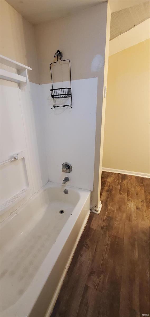 3303 Edmundson Road St. Louis, MO 63114 - Photo 8 of 9 Gallery Image 8