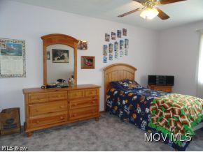 1095 Joe Skinner Road Belpre, OH 45714 - Photo 17 of 24 Bedroom 3