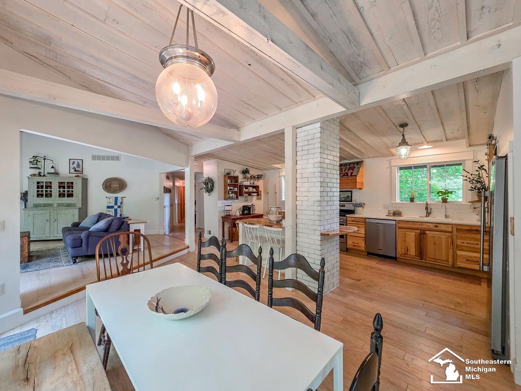 621 Baldwin Road Monroe, MI 48162 - Photo 7 of 57