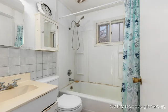 $225,000 | 1401 White Birch Drive, Stanton, MI 48888