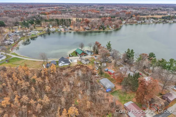 $217,000 | 1401 White Birch Drive, Stanton, MI 48888