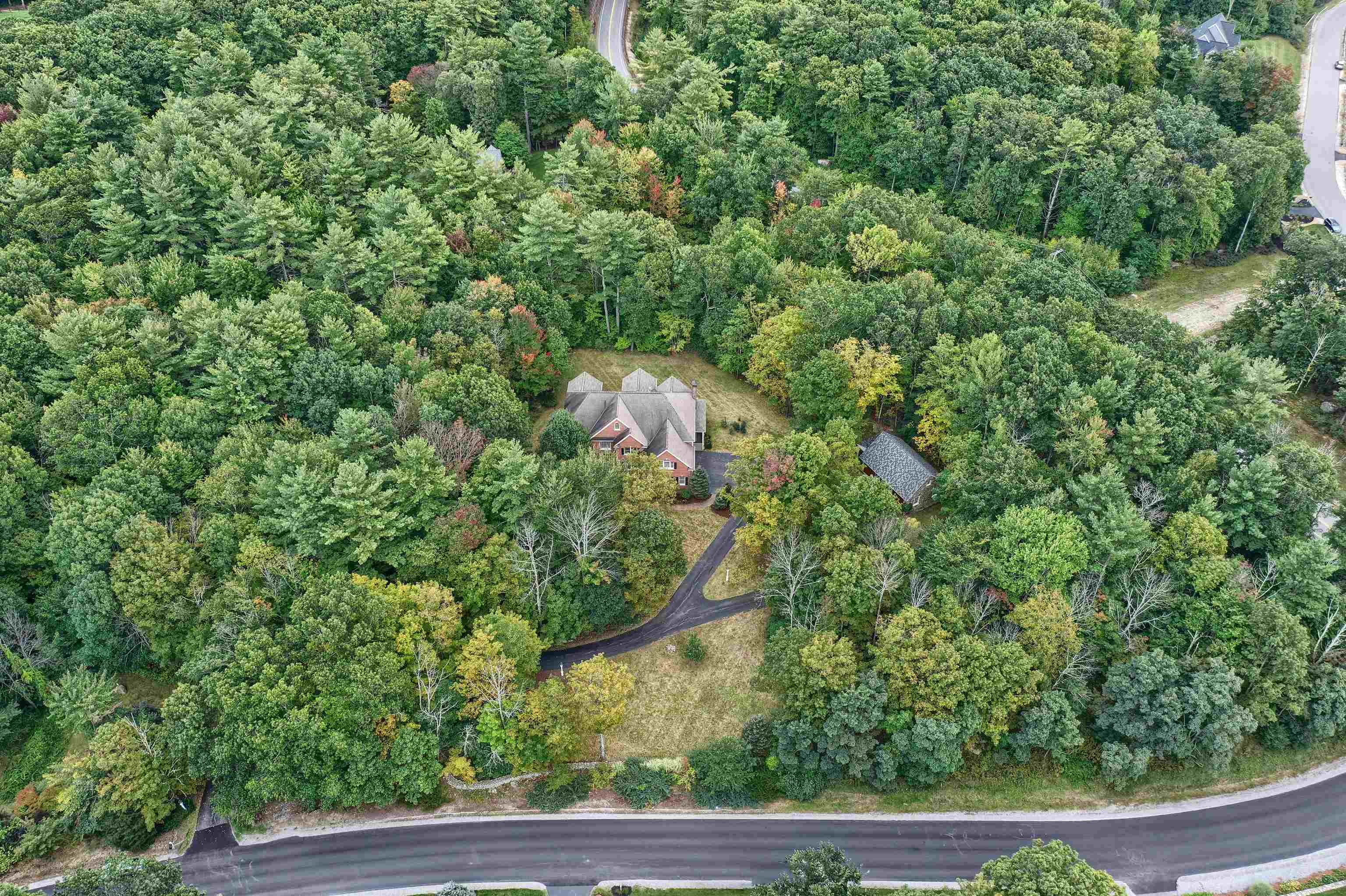 3 Powder Hill Road Bedford, NH 03110 - Photo 39 of 40 Gallery Image 39