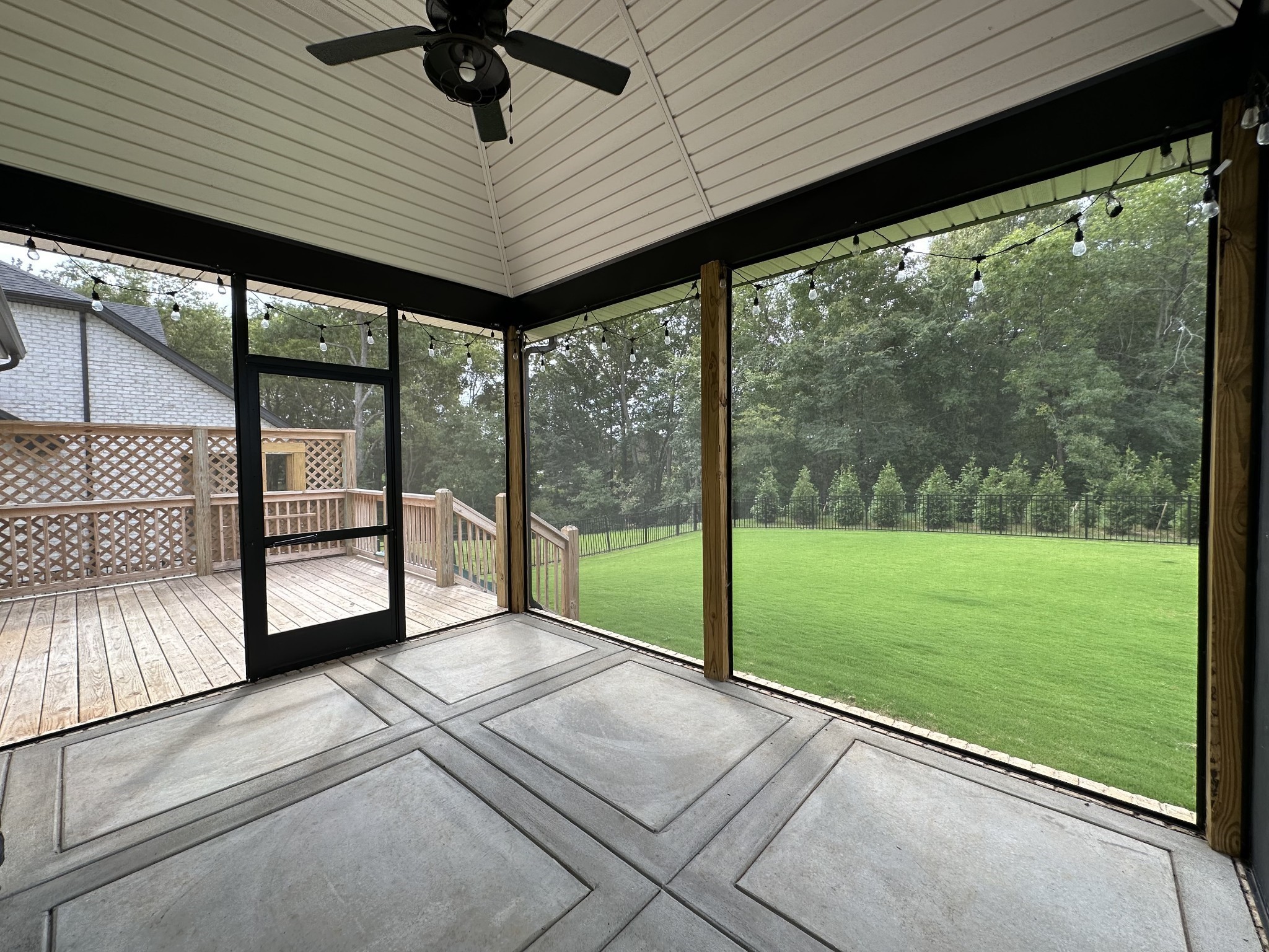 1592 Charles Bell Road Clarksville, TN 37043 - Photo 27 of 30 a view of a room with porch and wooden floor
