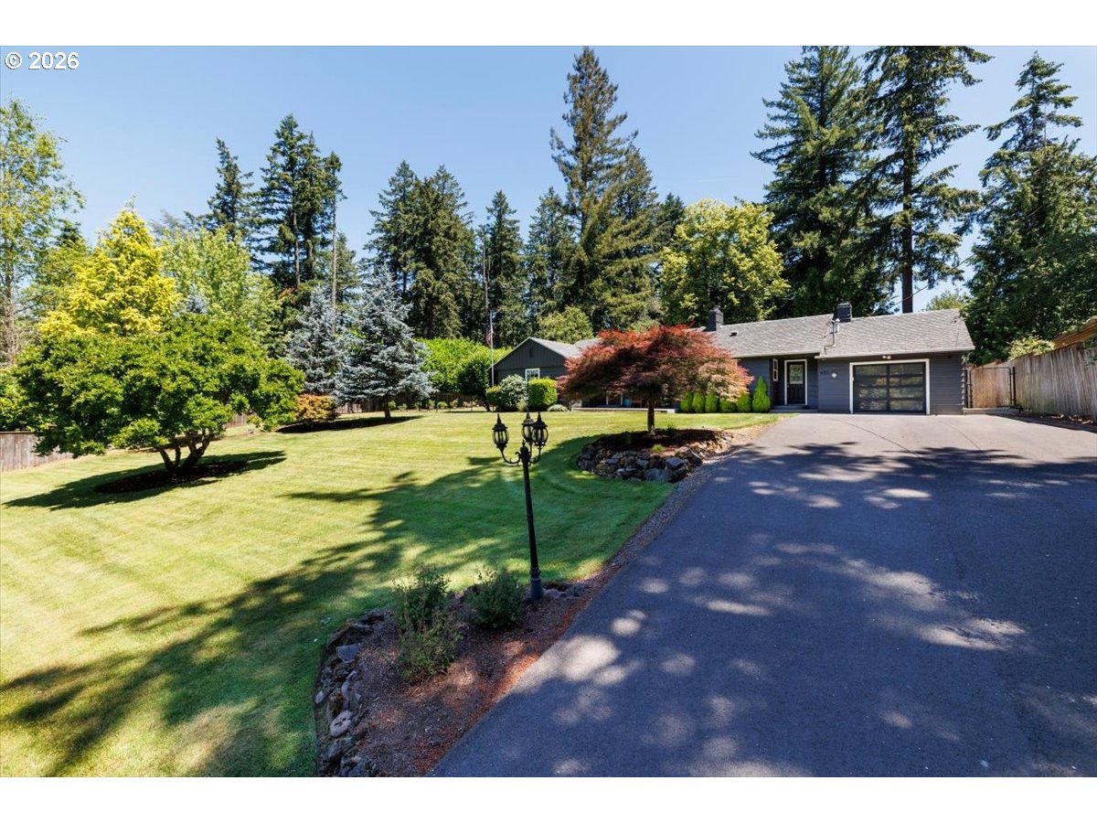 4150 Southwest 94th Avenue Portland, OR 97225 - Photo 4 of 47