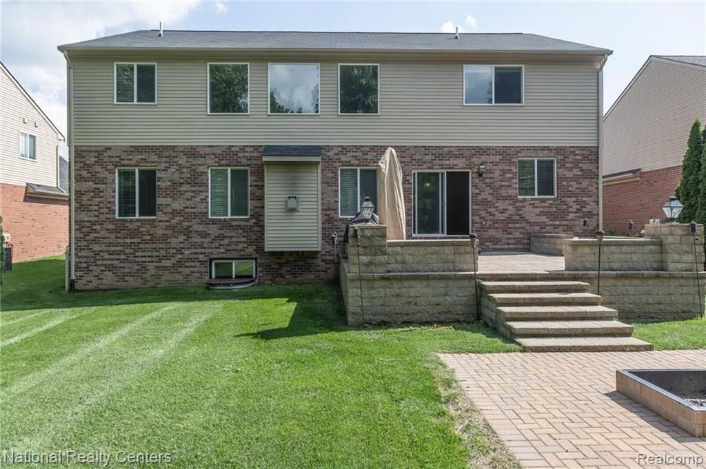 918 Monterey Ln. Rochester Hills, MI 48307 - Photo 21 of 30