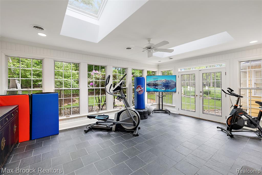 760 Lone Pine Road Bloomfield Hills, MI 48304 - Photo 19 of 65