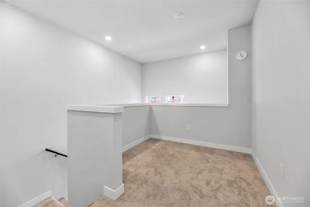 $889,500 | 369 East Park Street, Unit D3, North Bend, WA 98045