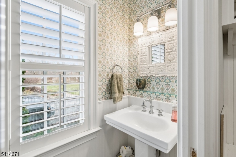 44 Millbrook Road New Vernon, NJ 07976 - Photo 19 of 45