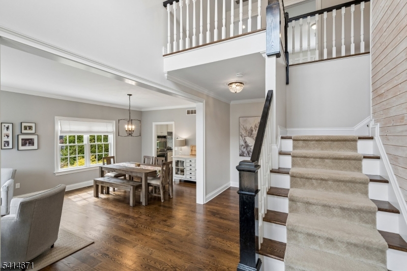 44 Millbrook Road New Vernon, NJ 07976 - Photo 4 of 45