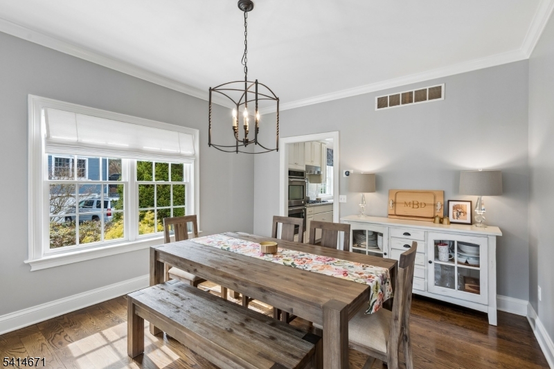 44 Millbrook Road New Vernon, NJ 07976 - Photo 8 of 45