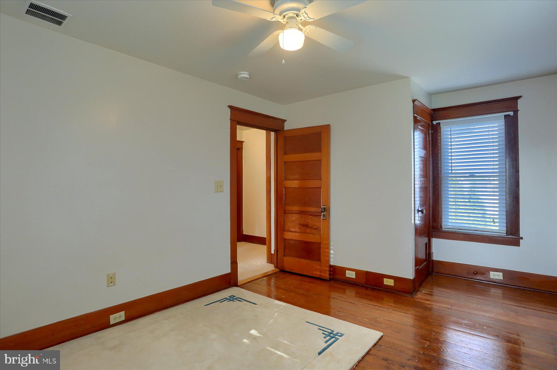 1738 Lampeter Road Lancaster, PA 17602 - Photo 12 of 24