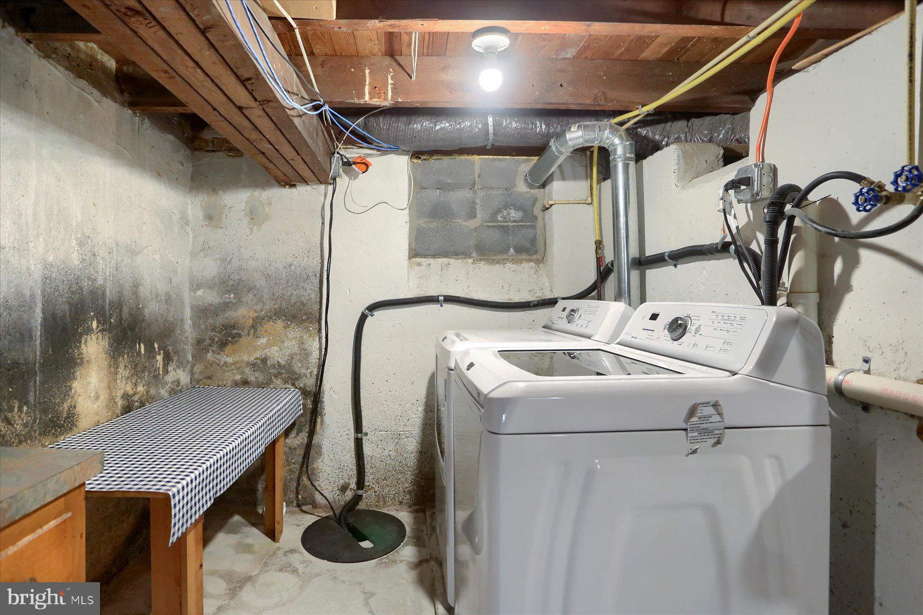 1738 Lampeter Road Lancaster, PA 17602 - Photo 20 of 24