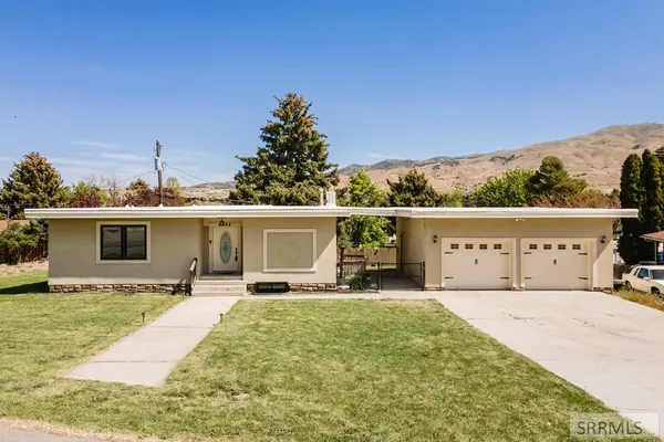 $425,000 | 4964 Bannock Highway, Pocatello, ID 83204