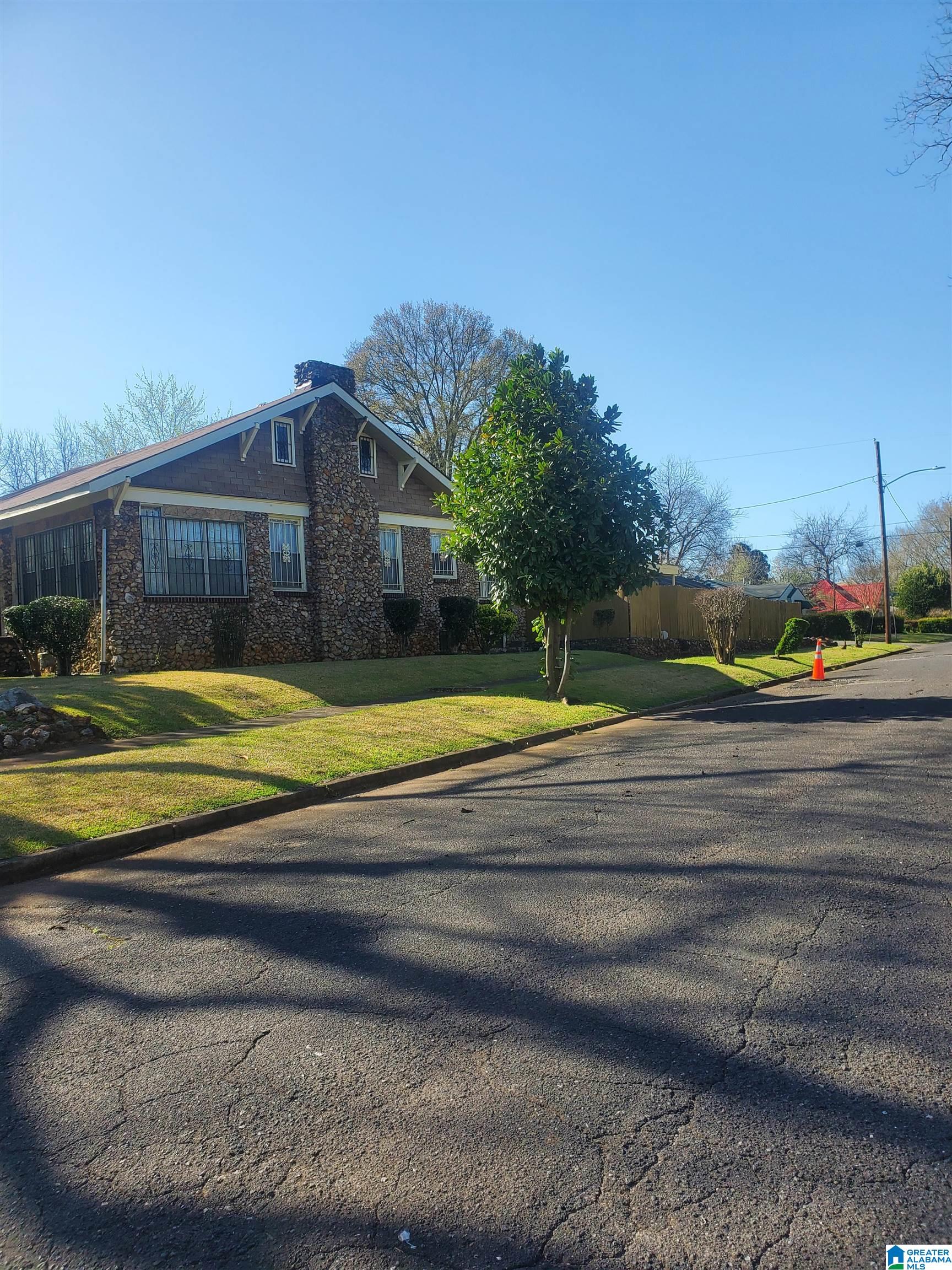 1100 16th Street Southwest Birmingham, AL 35211 - Photo 3 of 19