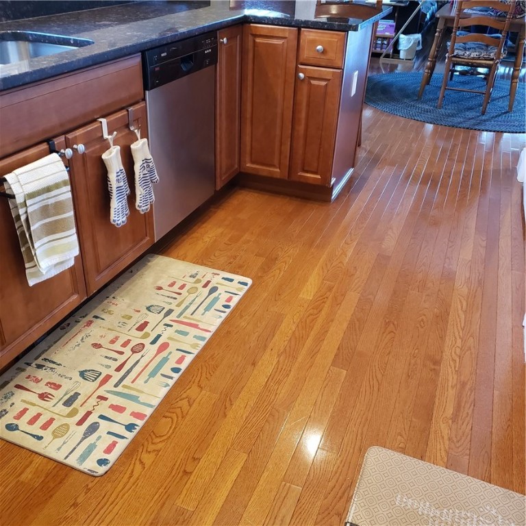 40 Enzo Drive Coventry, RI 02816 - Photo 4 of 20