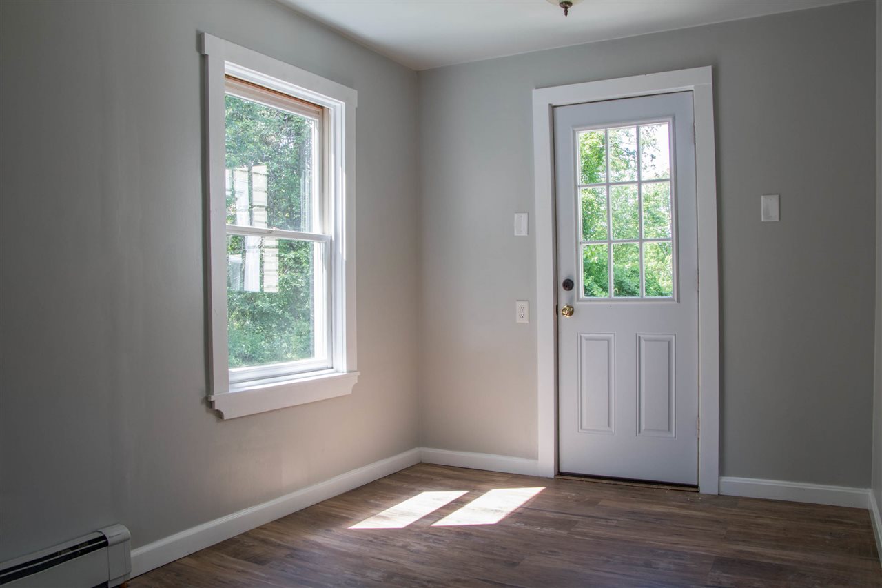 5 Humphrey Road Derry, NH 03038 - Photo 20 of 33