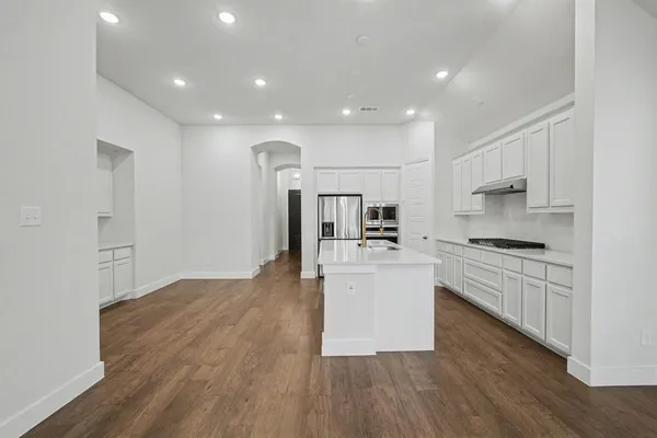 $2,200 | 625 Brockwell Bend, Forney, TX 75126