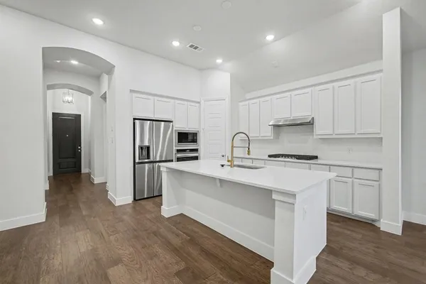 $2,200 | 625 Brockwell Bend, Forney, TX 75126