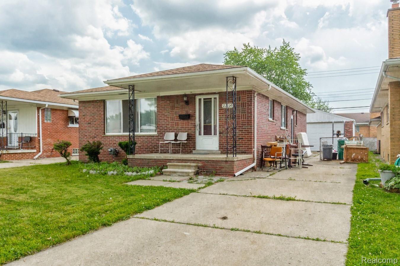 22114 Kelly Road Eastpointe, MI 48021 - Photo 2 of 23 01.jpg